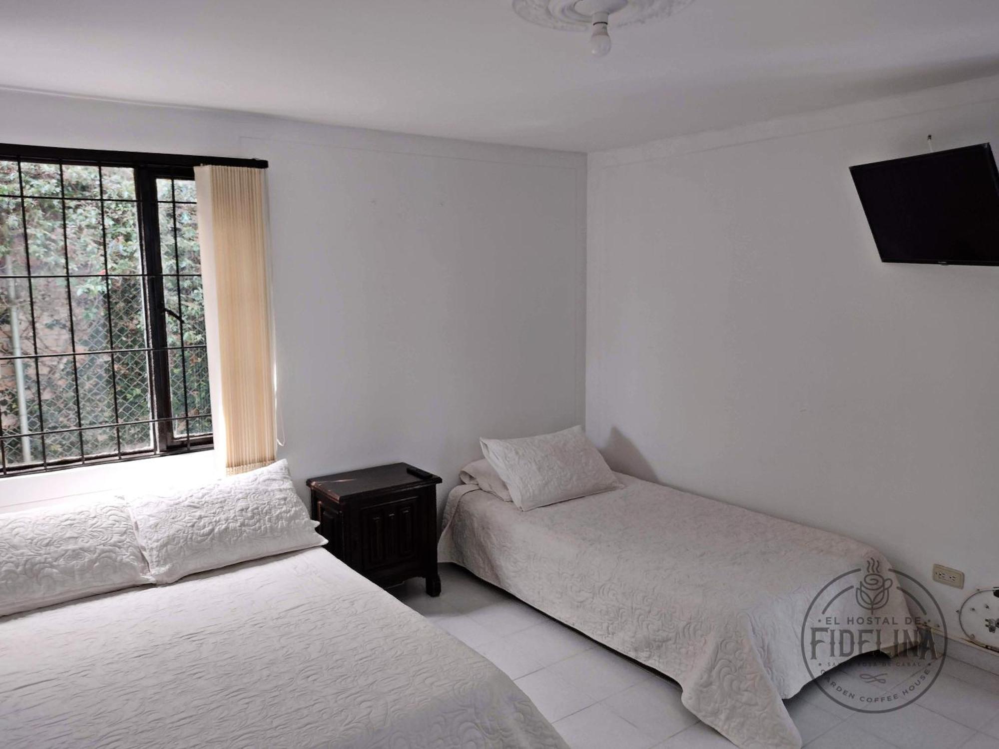 El Hostal De Fidelina Санта-Роса-де-Кабаль Экстерьер фото